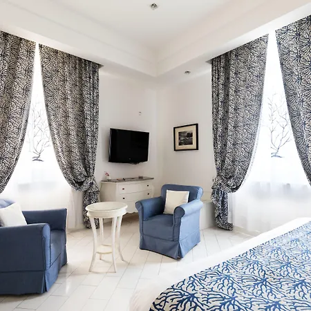 מלון La Ciliegina Lifestyle 4*