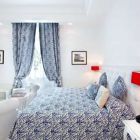 La Ciliegina Lifestyle 4* Naples